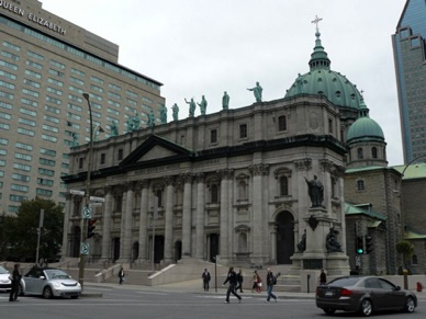CANADA
Montréal
Eglise Marie Reine du Monde